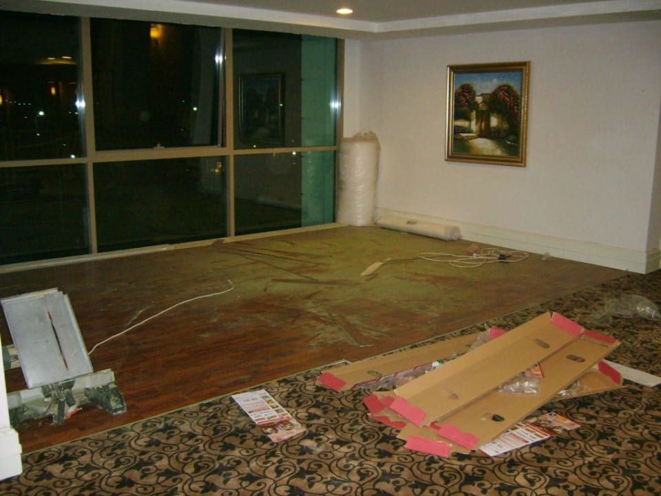 Laminatverlegung Alba Queen Hotel