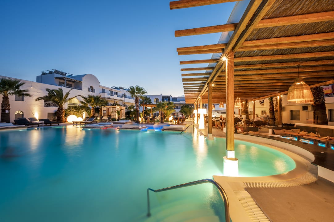 Pool Smy Mediterranean White Santorini