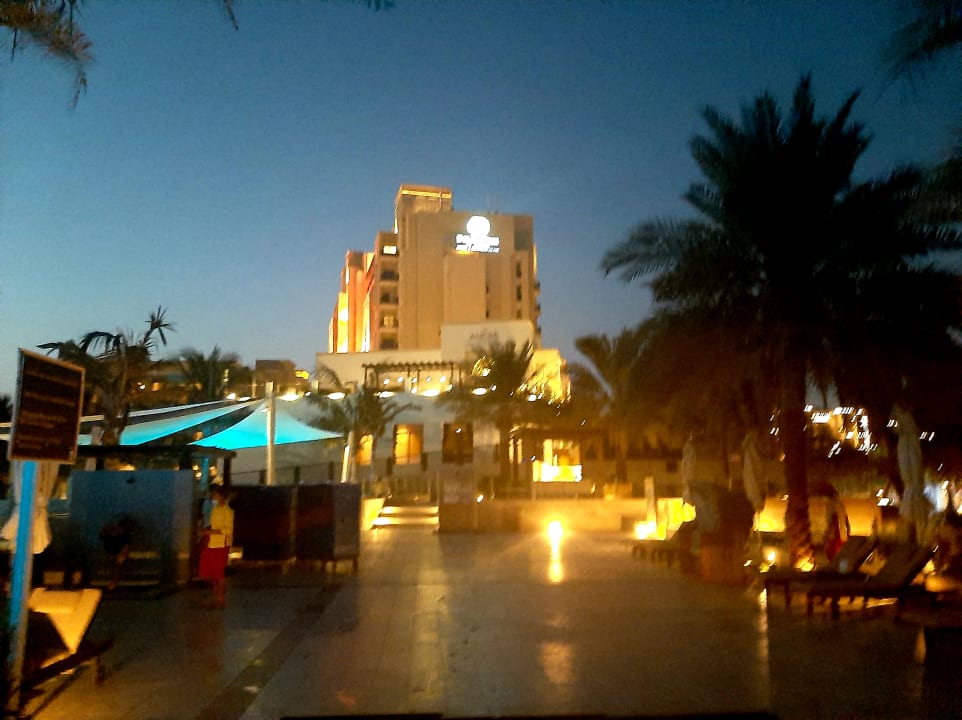 Außenansicht DoubleTree by Hilton Resort & Spa Marjan Island