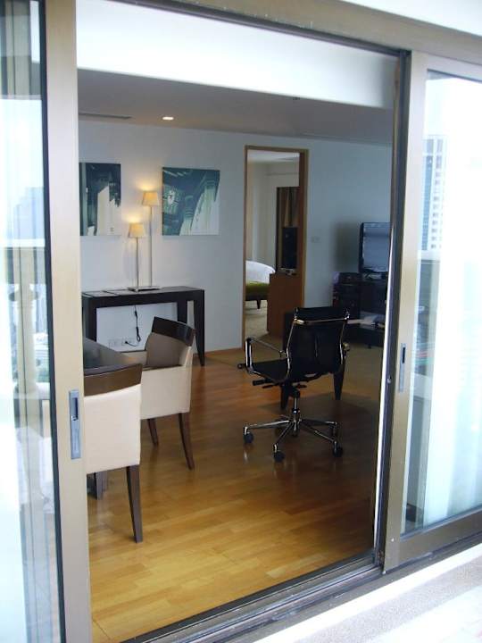 Blick rein vom ersten Balkon Hotel Lebua At State Tower