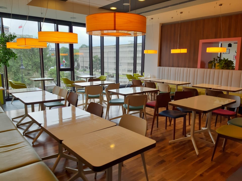 Gastro Hampton by Hilton Warsaw City Centre