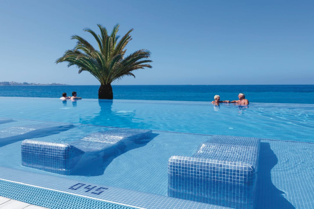 Swimming pool outdoor Hotel Riu Palace Tenerife