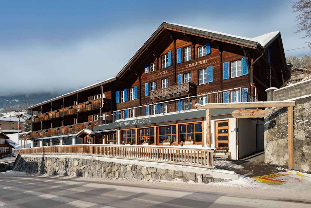 Außenansicht Jungfrau Lodge, Swiss Mountain Hotel