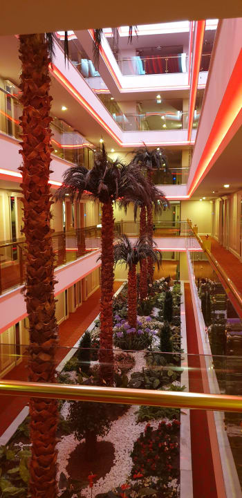 Sonstiges Azura Deluxe Resort & Spa Hotel