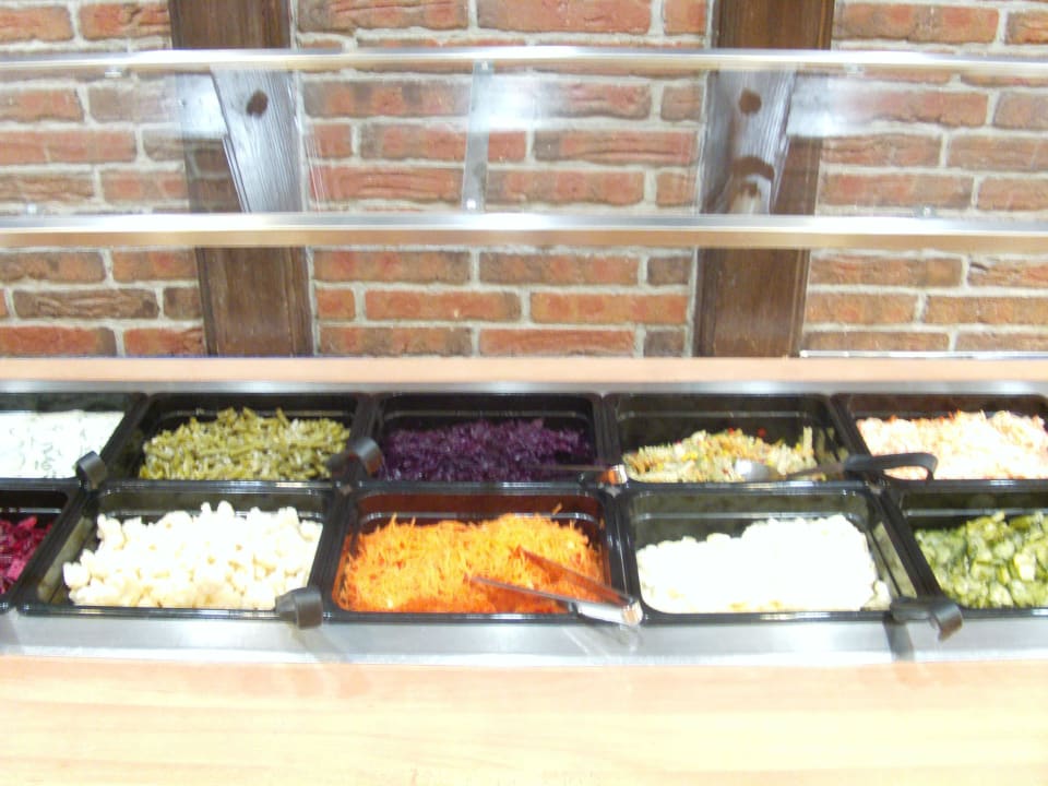 Stets frisches Salatbuffet Panoramic - Ihr Apartmenthotel im Harz