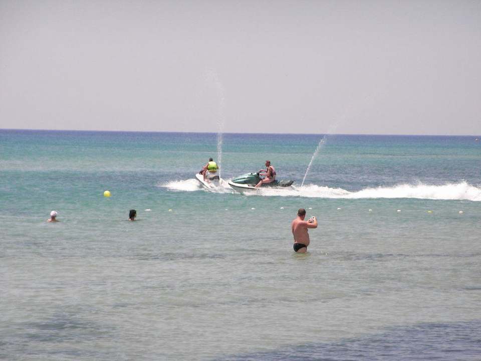 Jet-Ski Dar Khayam