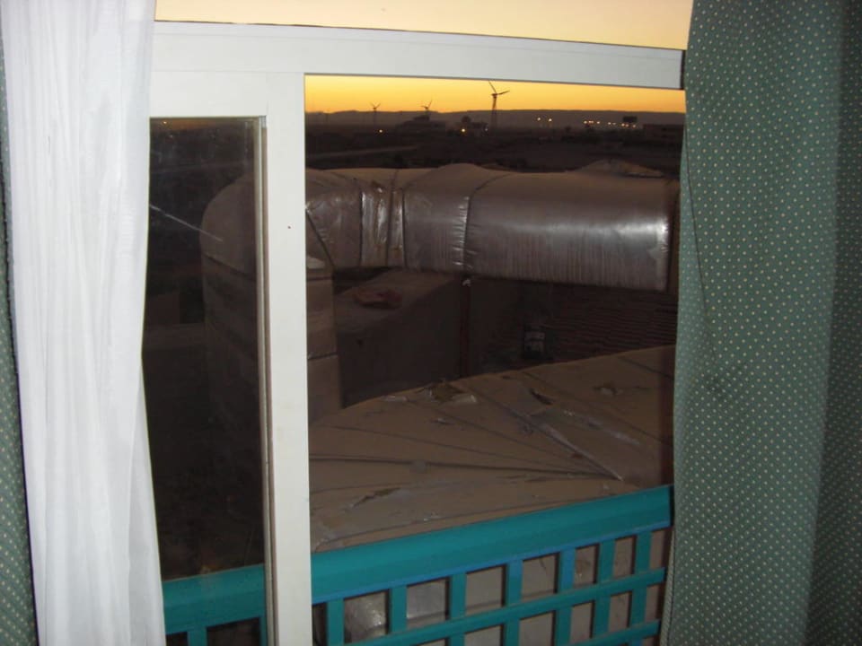 So war unser Ausblick Golden Beach Resort