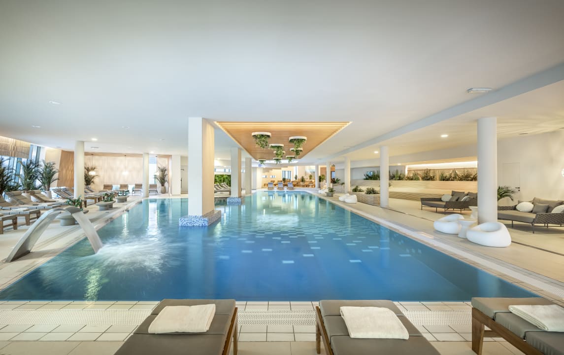 Pool Valamar Lacroma Hotel