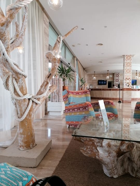 Lobby Hotel Tropic Garden