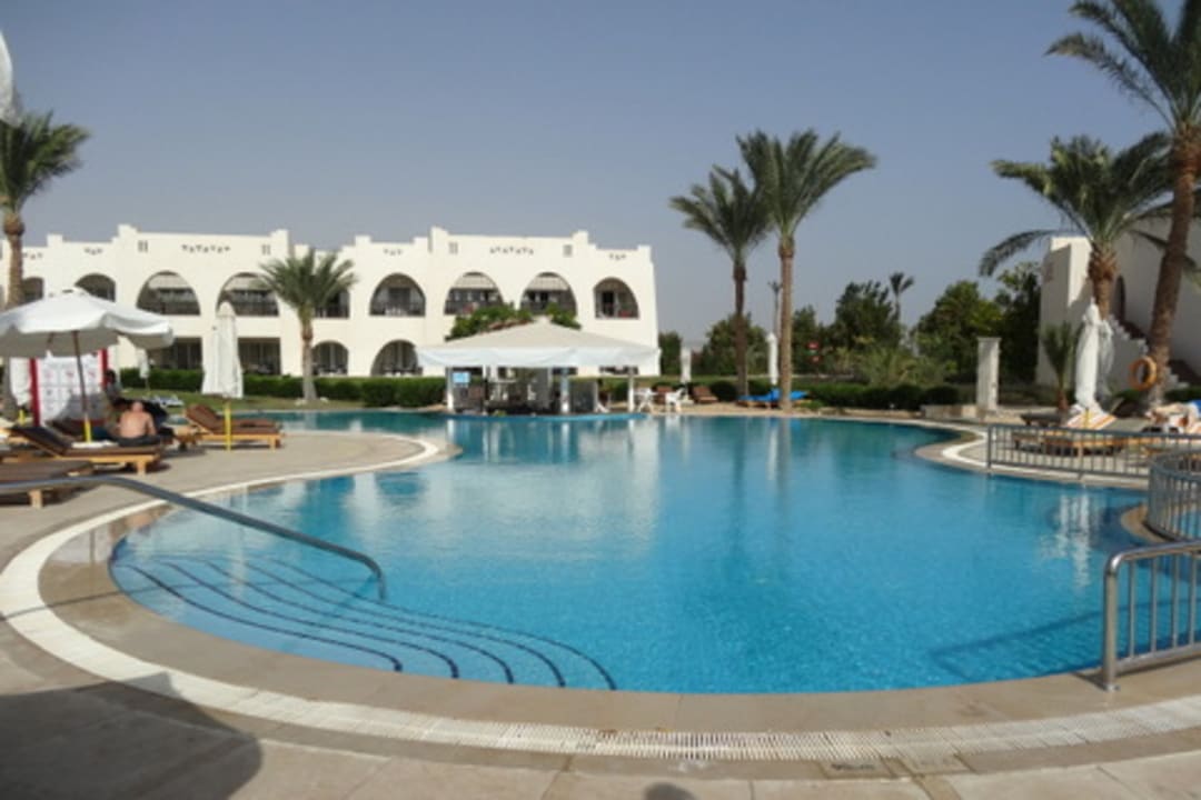 Pool Hilton Marsa Alam Nubian Resort