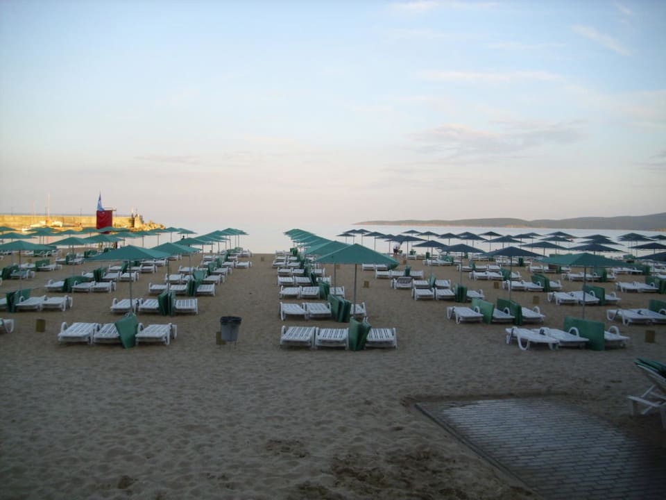 Strand am Abend Hotel Duni Royal Belleville