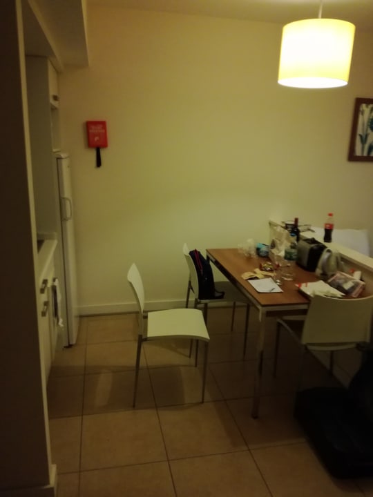 Zimmer Barut B Suites