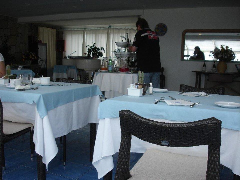 Teil des Restaurants, abends dezente Livemusik Hotel Grand Relais dei Nuraghi