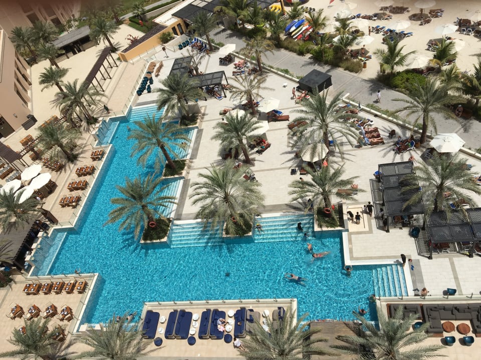 Erwachsenenpool DoubleTree by Hilton Resort & Spa Marjan Island