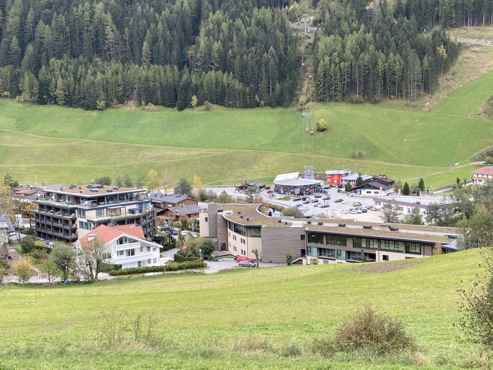 Außenansicht LUNARIS Wellnessresort
