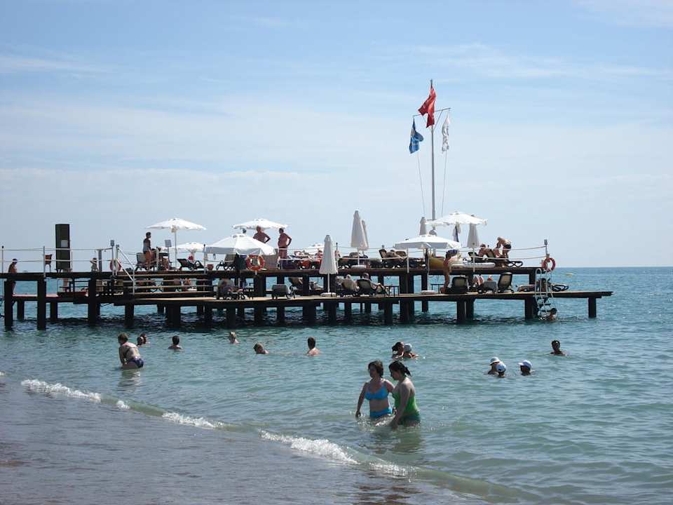 Badesteg des Limak Limak Lara Deluxe Hotel & Resort