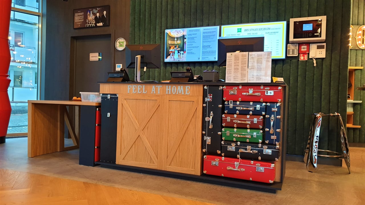 Lobby ibis Styles Szczecin Stare Miasto