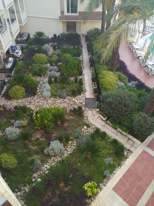 Gartenanlage PALOMA Perissia