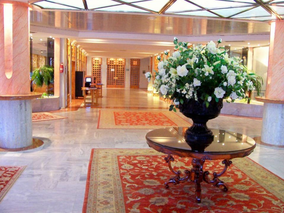 Lobby Hotel Mariant Park