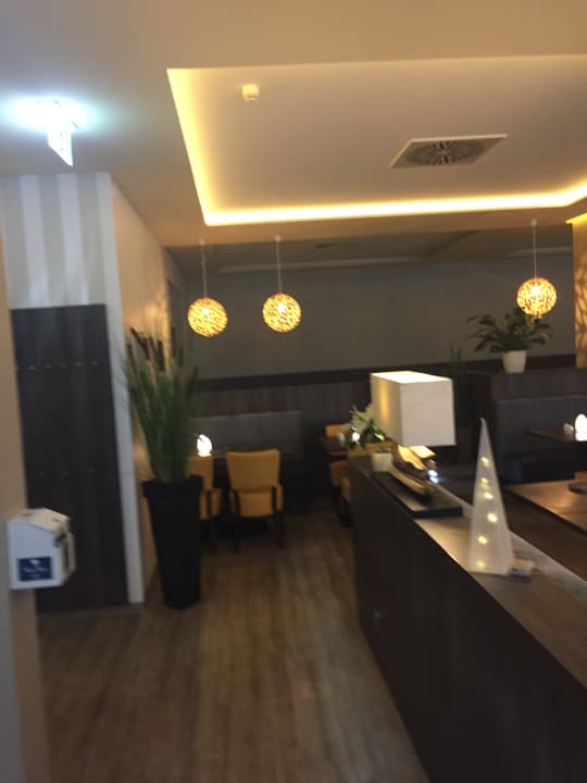 Lobby Strandhotel Weissenhäuser Strand