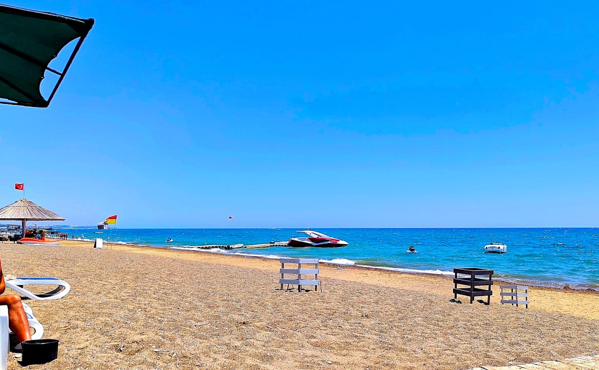 Strand Adora Hotel & Resort