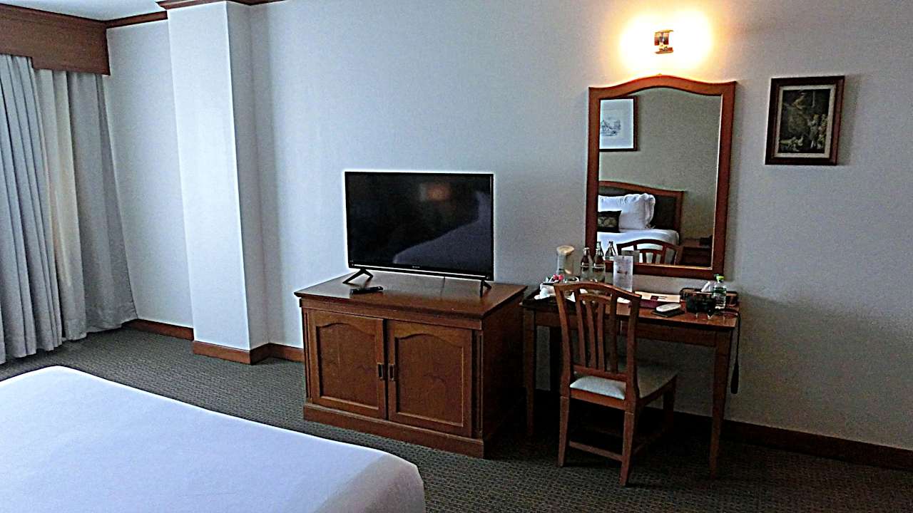 Zimmer Nakhon Phanom River View Hotel