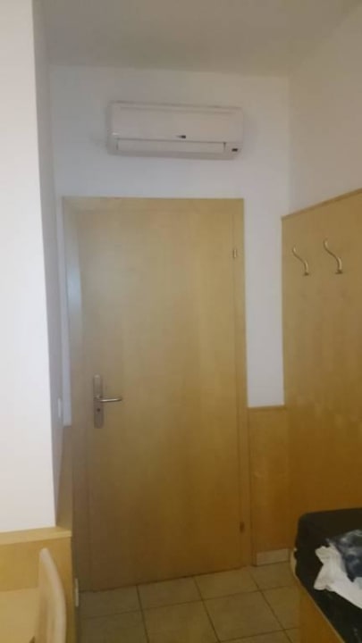 Blick zur Tür Weinhotel Kirchenwirt