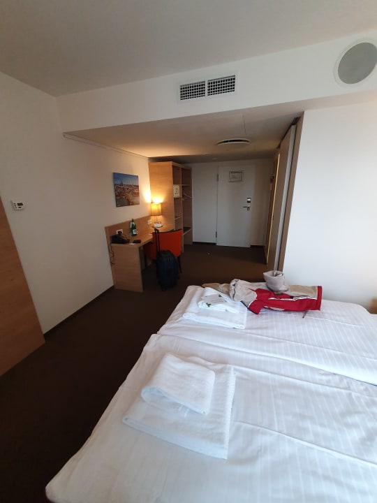 Zimmer Stadthotel am Römerturm