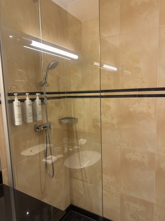 Zimmer Courtyard by Marriott Vienna Prater/Messe