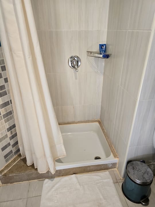 Zimmer Shams Safaga Resort