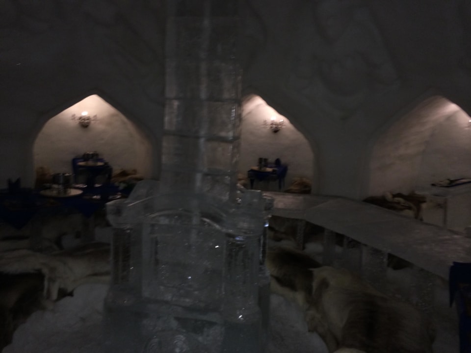 Restaurant  Hotel Alpeniglu