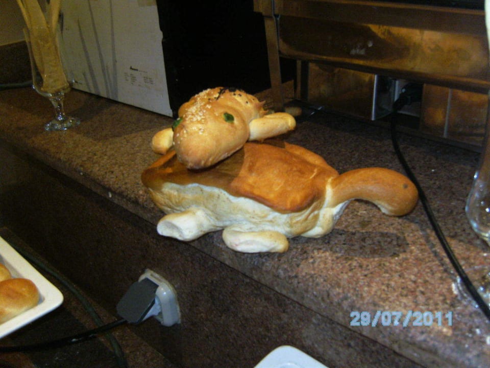 Brot und Kunst Jaz Makadi Oasis Resort