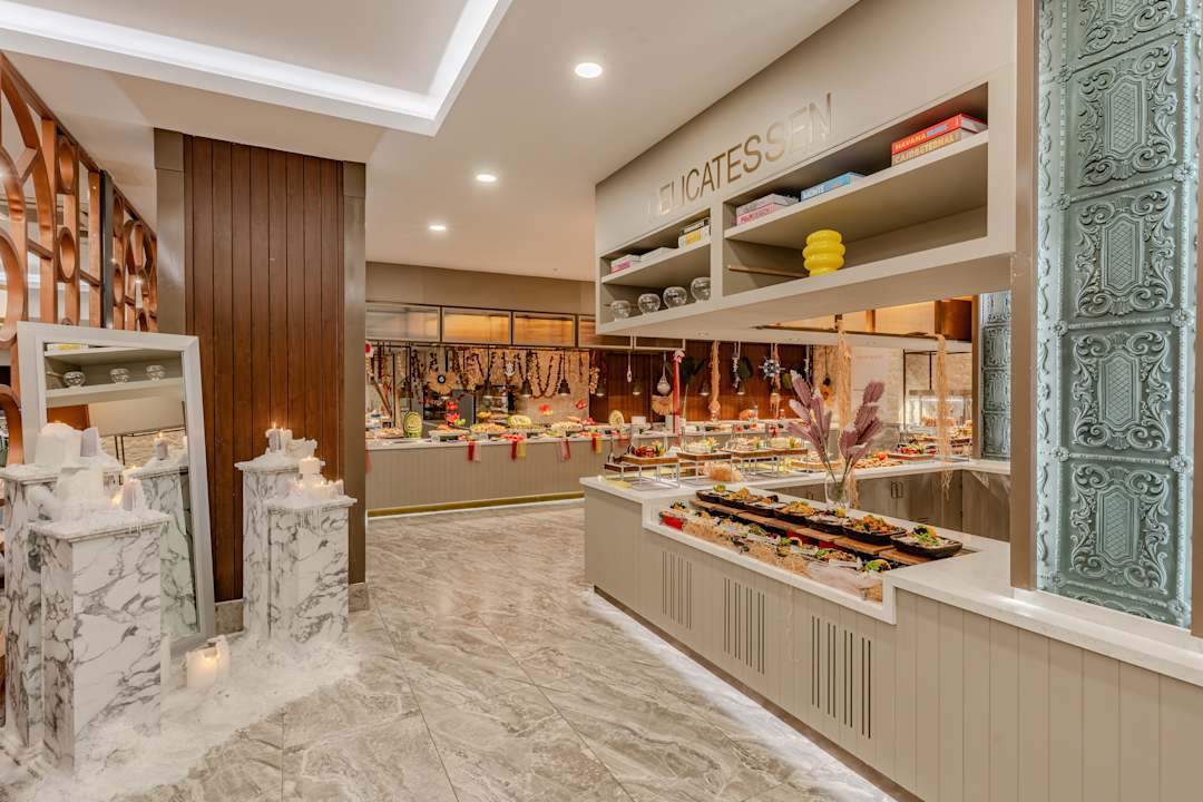 Gastro Justiniano Deluxe Resort