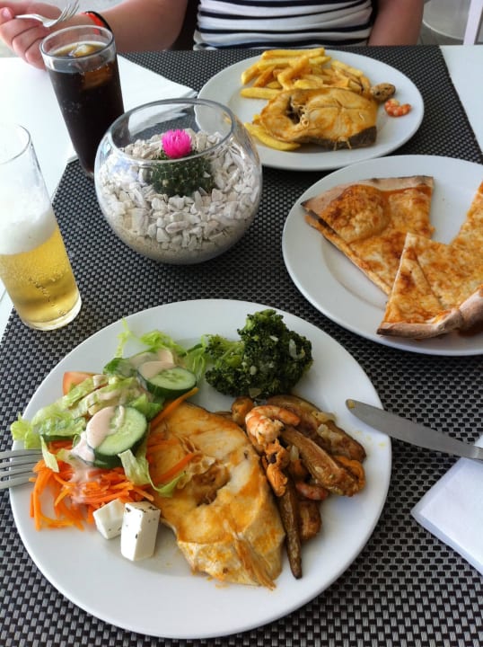 Mittagessen Servatur Playa Bonita