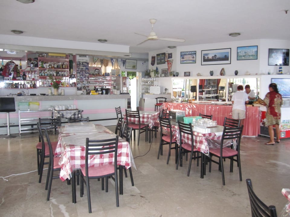Frühstücksbüffet Costa Angela Seaside Resort