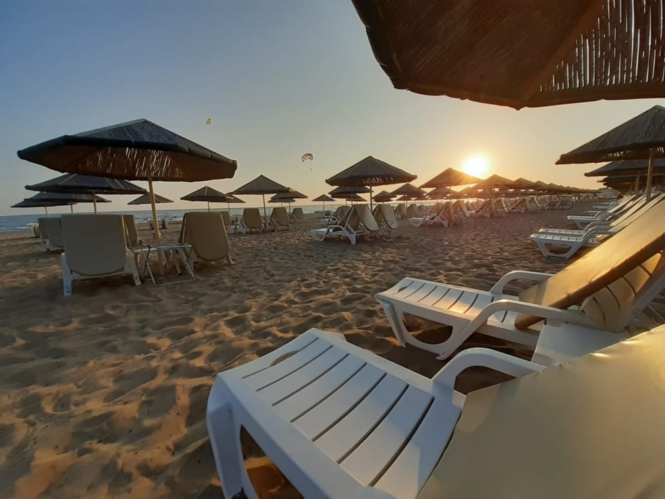 Strand Hotel Defne Garden