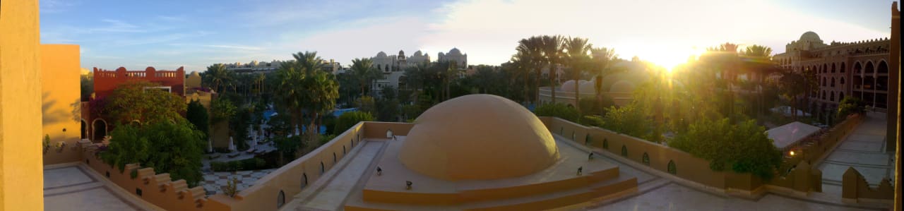 Panorama ins Nachbarhotel Grand Makadi