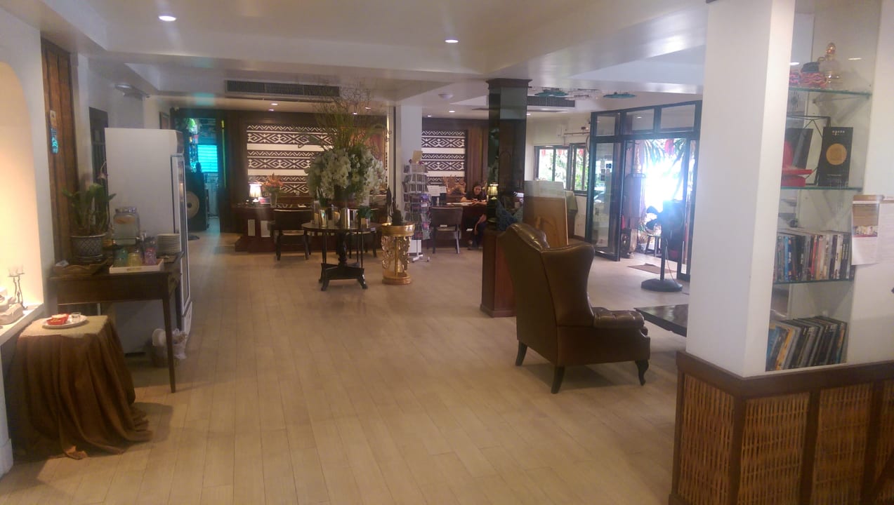 Lobby Nak Nakara Hotel