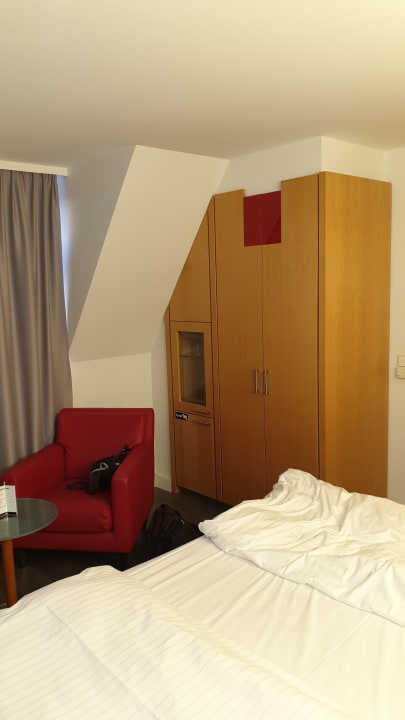 Zimmer DORMERO Hotel Dresden City