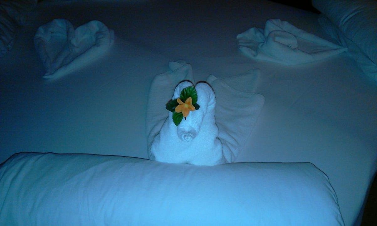 Deko auf dem Bett Hotel Villa Side