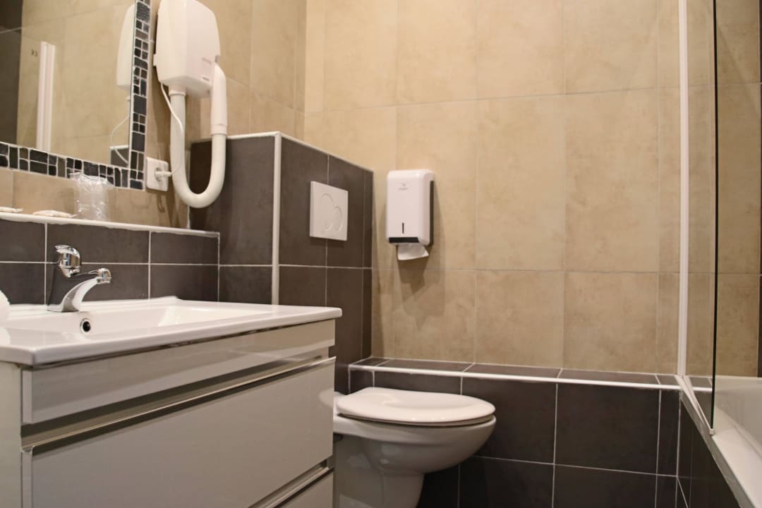 Bathroom Hotel Helvetique