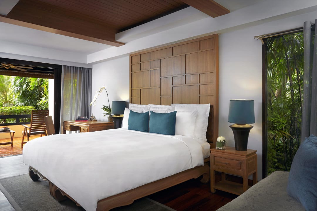 Deluxe Room Renaissance Koh Samui Resort & Spa