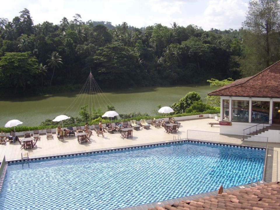 Blick vom Speisesaal Hotel Cinnamon Citadel Kandy