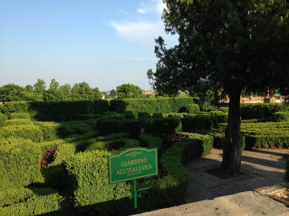 Giardino all'italiana Hotel Locanda Del Sant' Uffizio