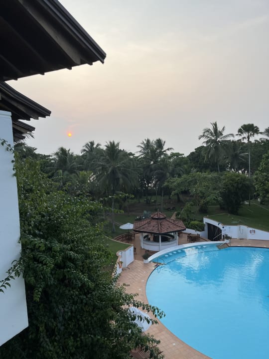 Pool Hotel Lanka Princess Ayurveda