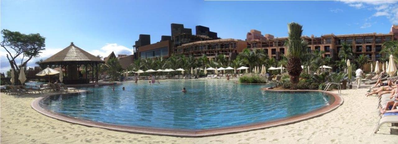 Pool Lopesan Baobab Resort