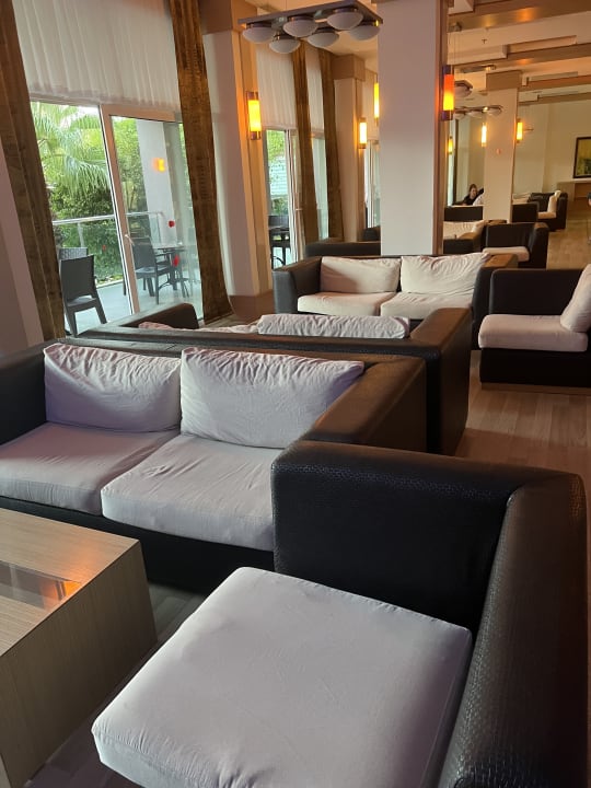 Lobby Telatiye Resort