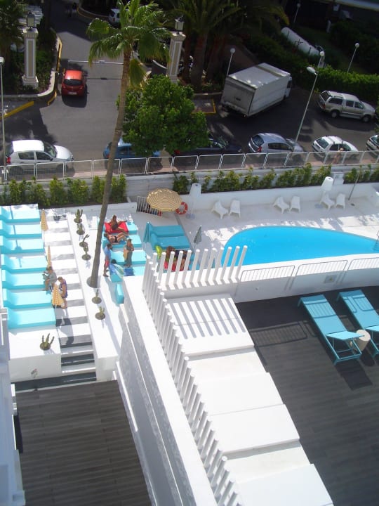 Poolanlage Hotel Gold by Marina