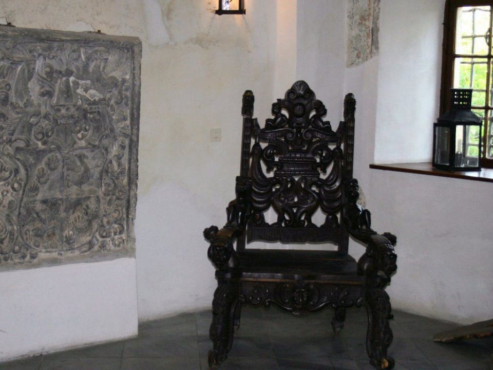 Relief, historischer Stuhl Hotel Burg Oberranna