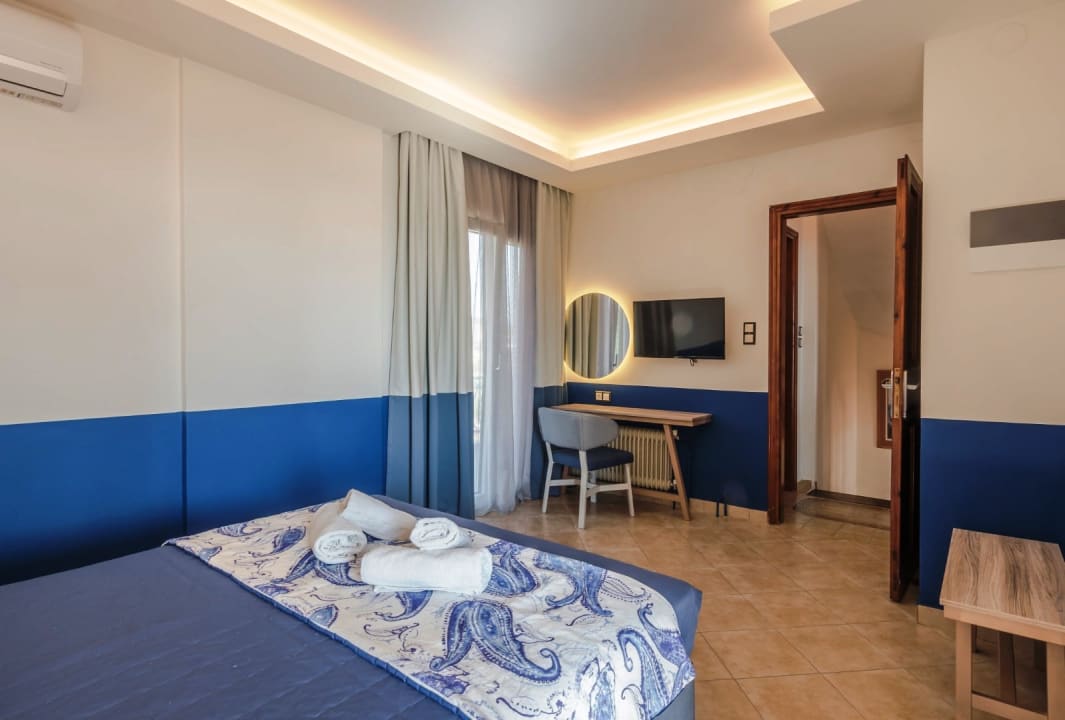 Zimmer Asteris Village